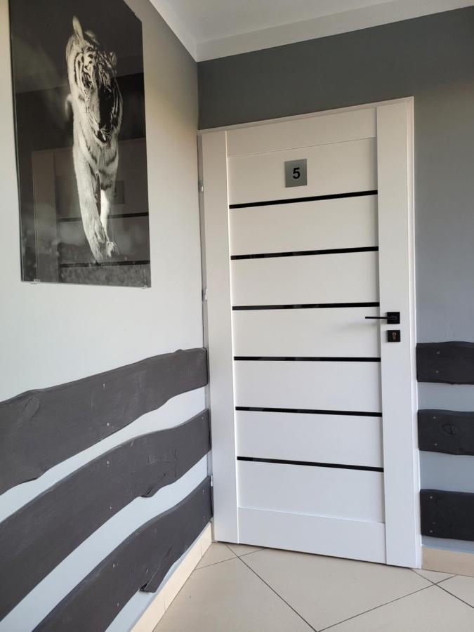Sebar Hotel Gorzyce Kültér fotó