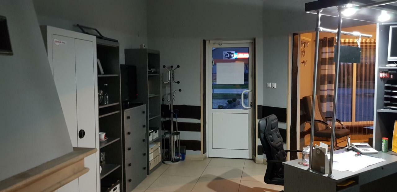Sebar Hotel Gorzyce Kültér fotó